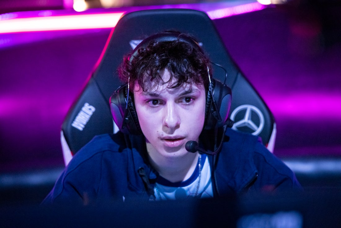 开云体育中国-TL翻盘DFM，369线上压制力十足峡谷大战成都决赛之夜，锁定晋级资格