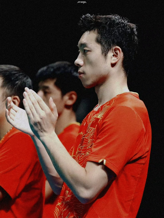 韩国乒乓球队鏖战比利时乒乓球队,许昕关键制胜的简单介绍 韩国乒乓球队鏖战比利时乒乓球队,许昕关键制胜的简单介绍