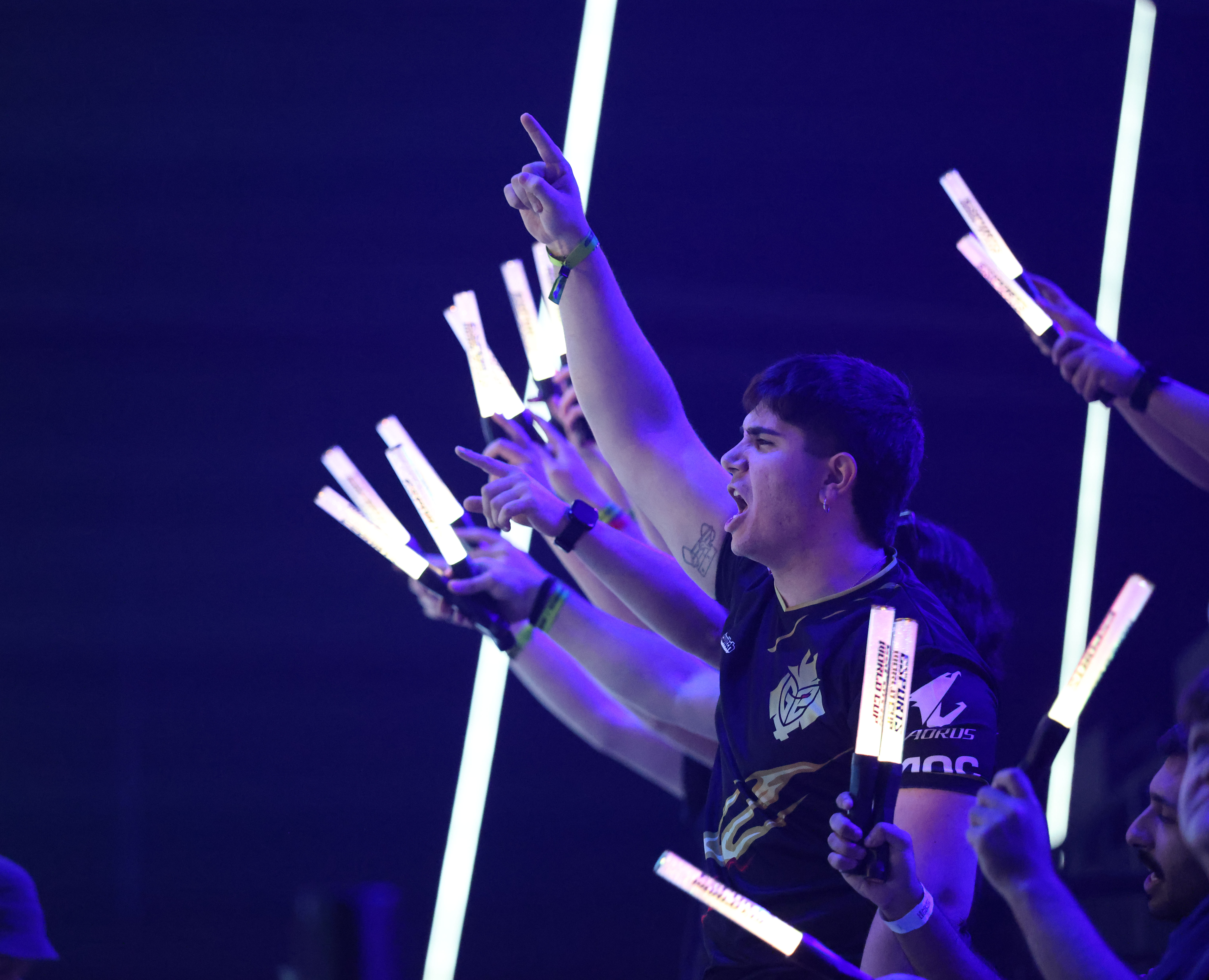 包含NS轻取FLY,JackeyLove关键团战开团秒人顶尖较量全球总决赛,点燃全场激情的词条 包含NS轻取FLY,JackeyLove关键团战开团秒人顶尖较量全球总决赛,点燃全场激情的词条